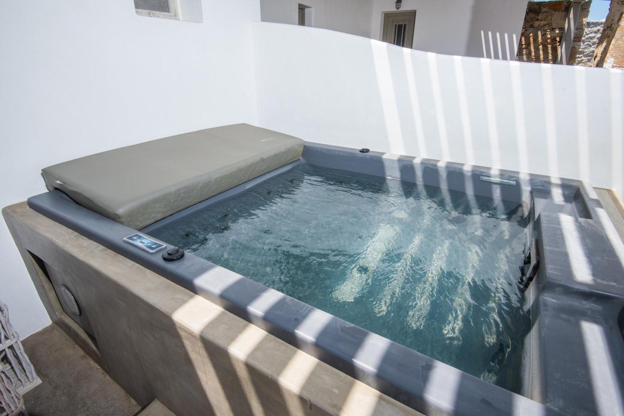 شقة White And Grey Mykonos Town المظهر الخارجي الصورة